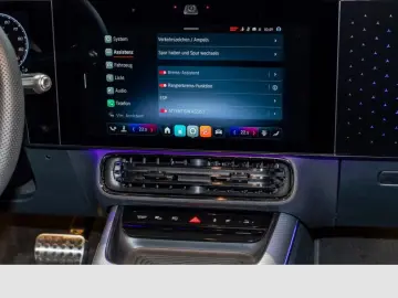 Mercedes-Benz CLA 250   AMG MB.OS Pano digital