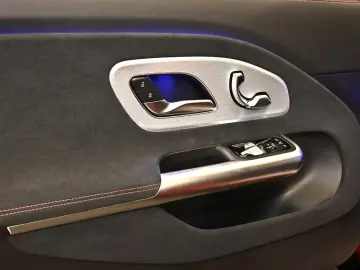 Mercedes-Benz CLA 250   mit EQ Technologie AMG Line