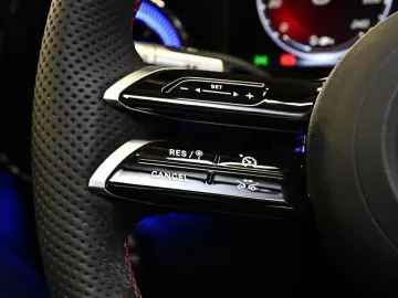 Mercedes-Benz CLA 250   mit EQ Technologie AMG Line