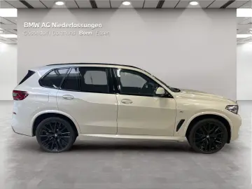 BMW X5 xDrive30d M Sport Standheizung AHK Harman K