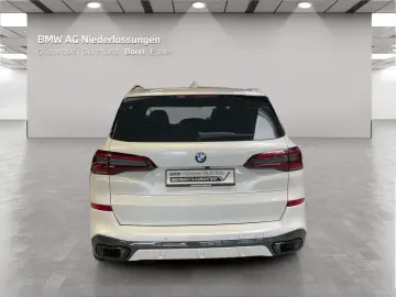 BMW X5 xDrive30d M Sport Standheizung AHK Harman K