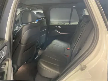 BMW X5 xDrive30d M Sport Standheizung AHK Harman K
