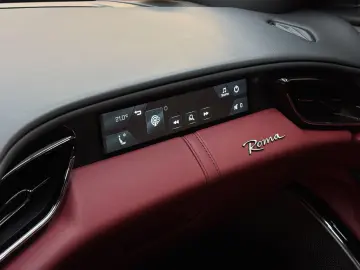 FERRARI Roma 3.9 T V8 DCT