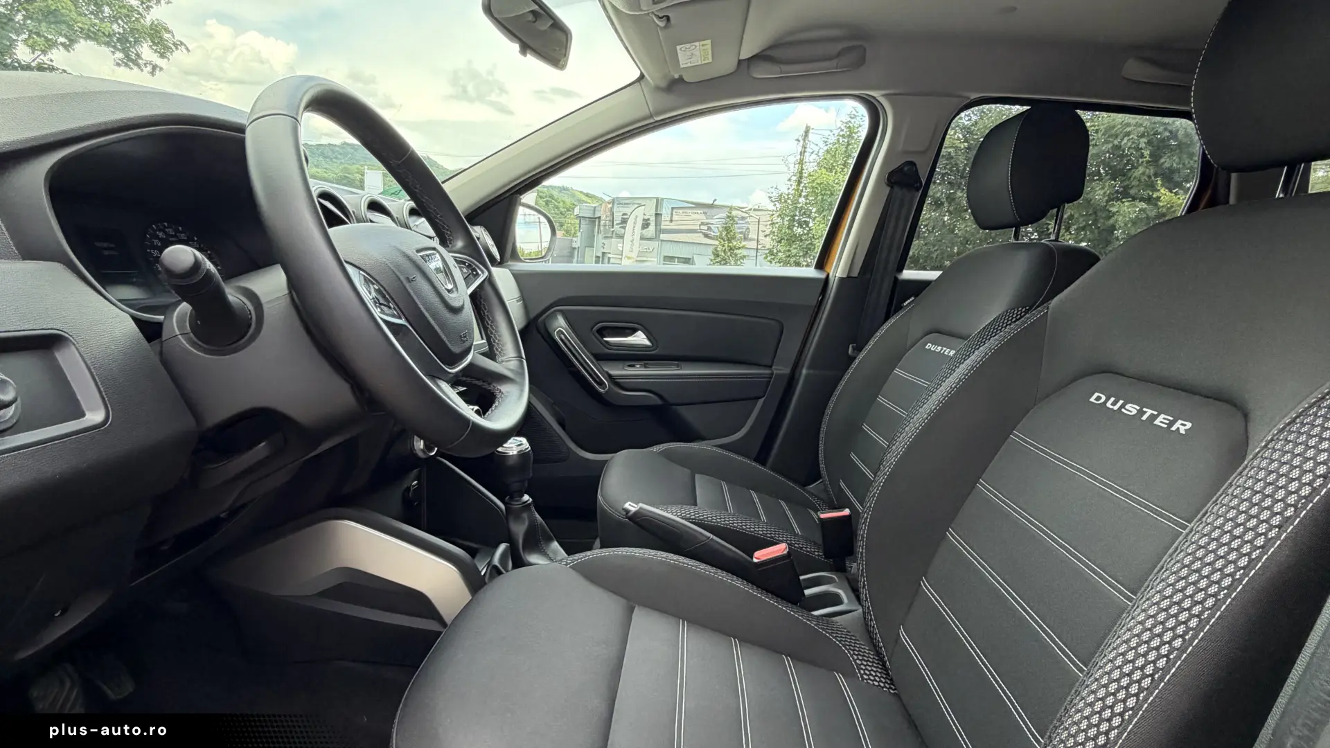 Dacia Duster Prestige 130CP motor 4 cilindri