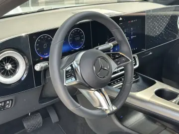 Mercedes-Benz CLA 250   EQ Progressive LED Pano Night