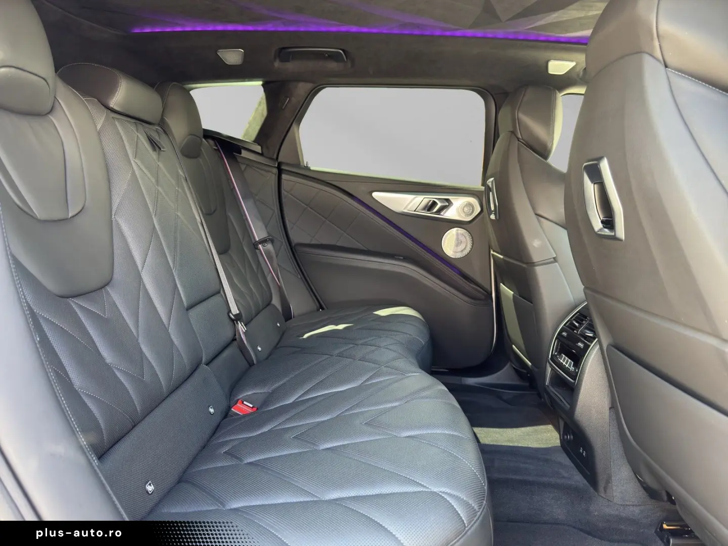 BMW XM AHK Massagesitze Bowers&Wilkins