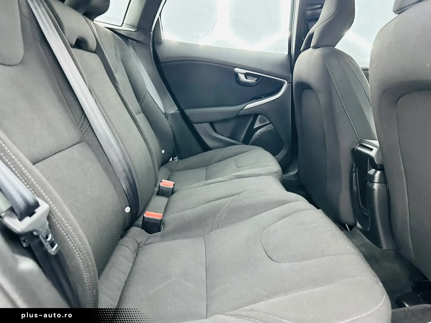 VOLVO V40 2014 1.6D E5 Garantie 12 Luni Rate Avans 0 Doar Cu