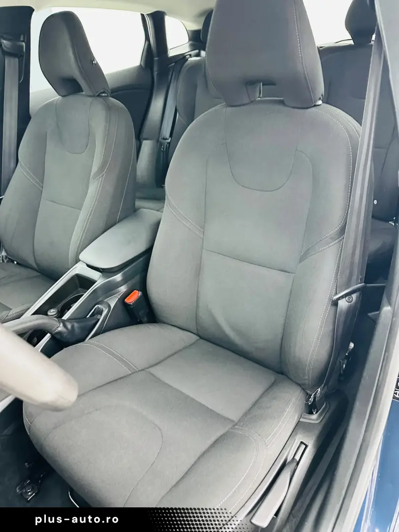 VOLVO V40 2014 1.6D E5 Garantie 12 Luni Rate Avans 0 Doar Cu
