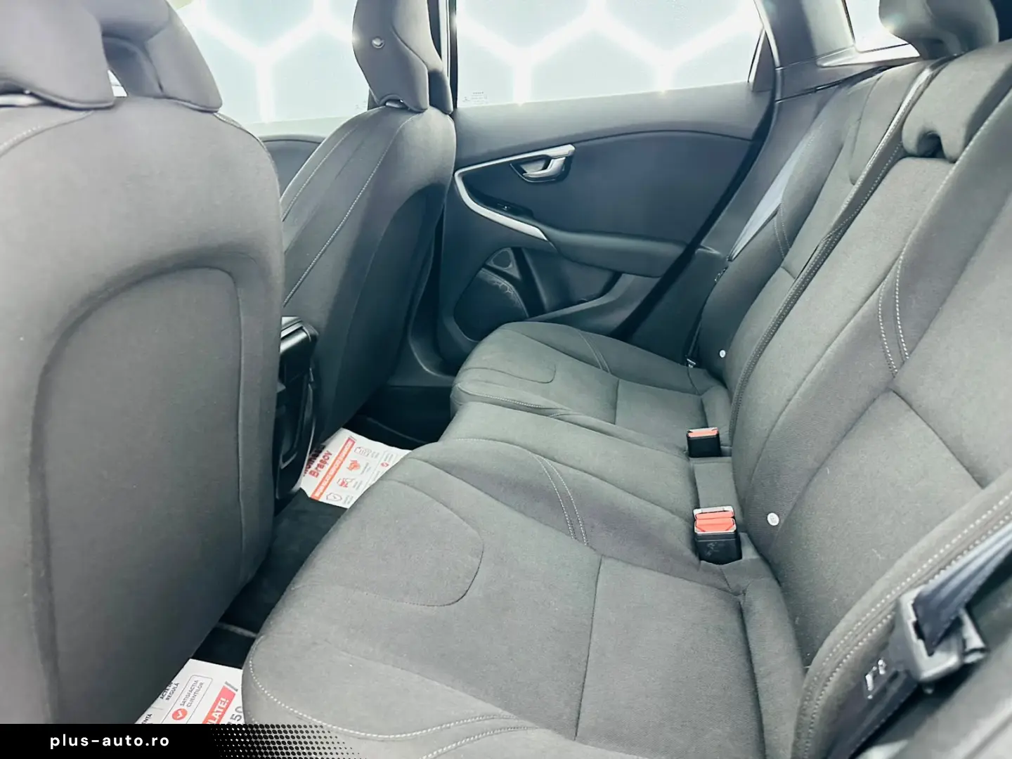 VOLVO V40 2014 1.6D E5 Garantie 12 Luni Rate Avans 0 Doar Cu