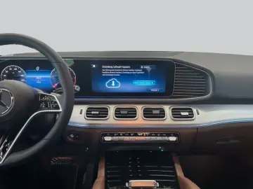 MERCEDES-BENZ GLE 300d 4M AMG AHK
