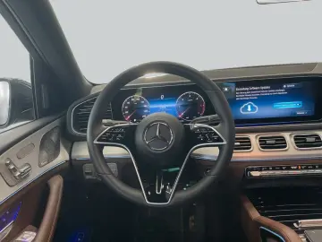 MERCEDES-BENZ GLE 300d 4M AMG AHK