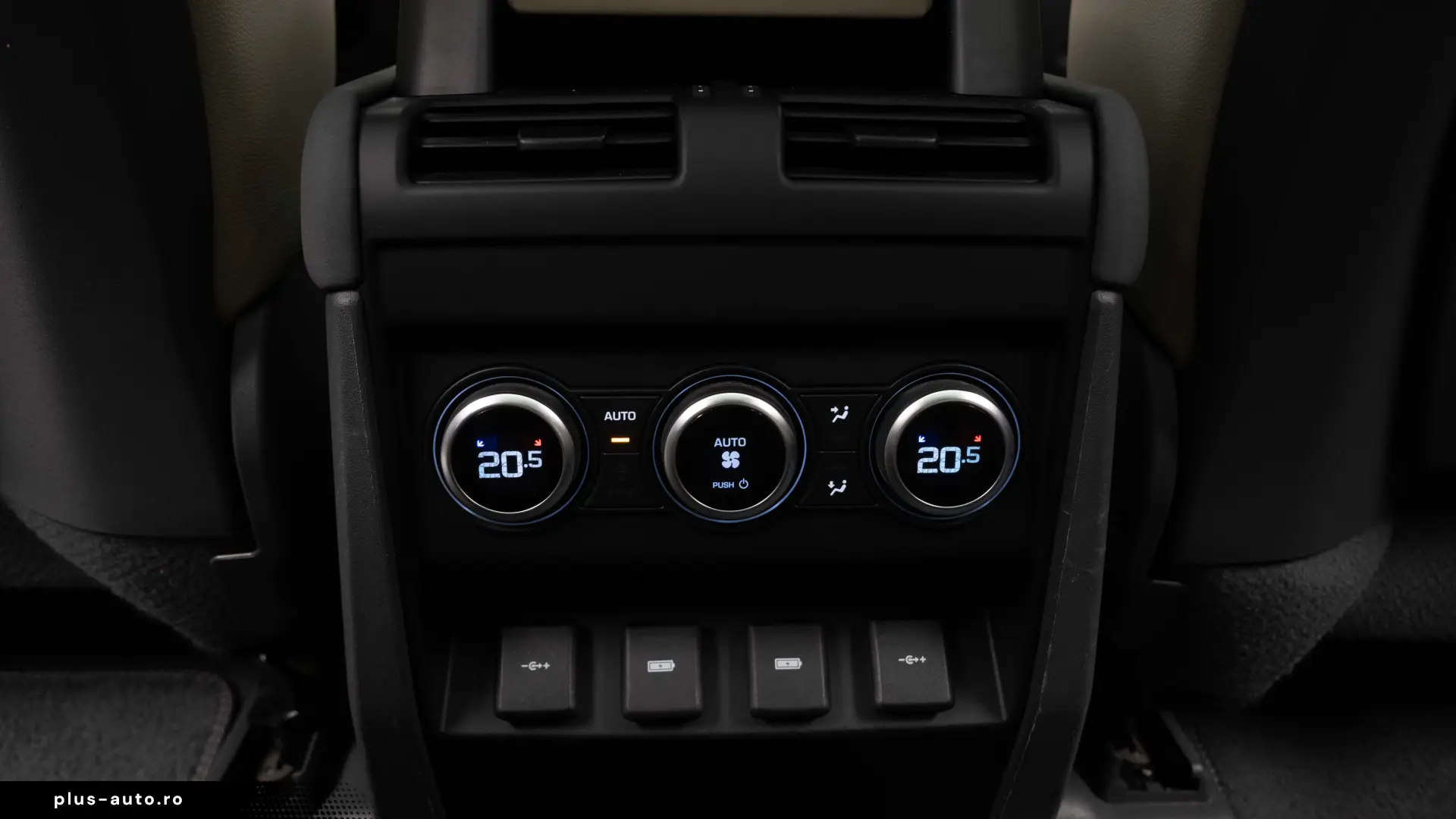 Land Rover Defender L663