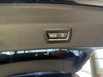 BMW X3 M Competition~PANO~HUD~KAMERA~LEDER ROT~