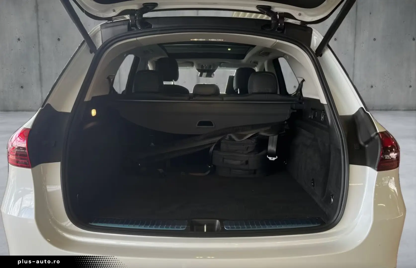 MERCEDES-BENZ GLE 350de 4M AMG Advanced  Pano Burm AHK