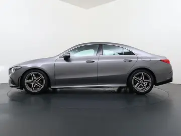MERCEDES-BENZ CLA 180 AMG