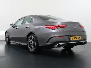 MERCEDES-BENZ CLA 180 AMG