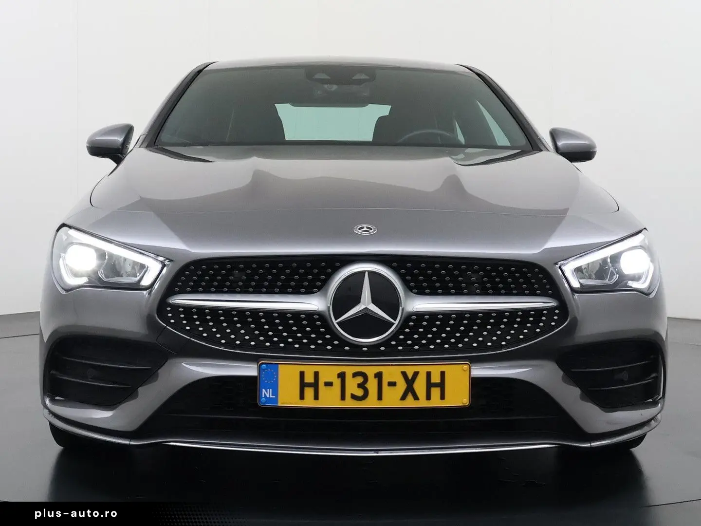 MERCEDES-BENZ CLA 180 AMG