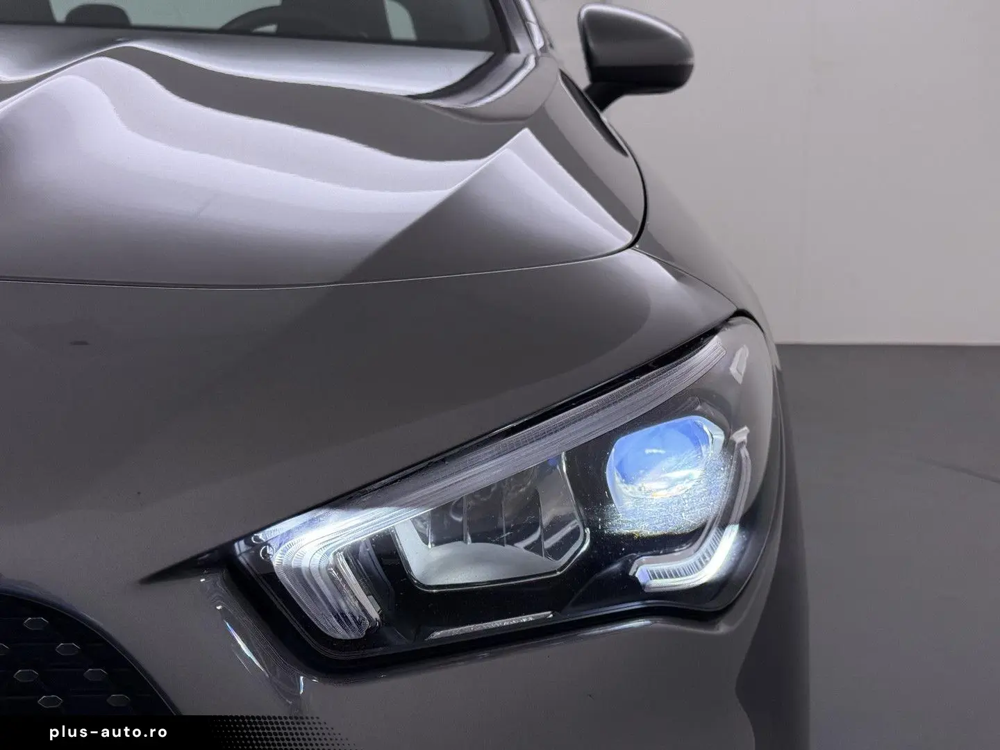 MERCEDES-BENZ CLA 180 AMG