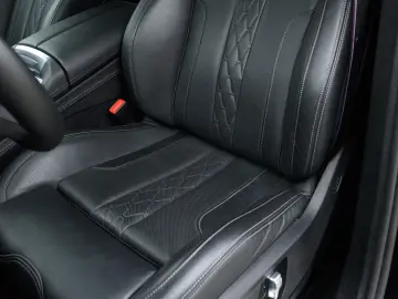 BMW X6 4.0dxd M Sport  Suspensie Adapt HK HUD Pano