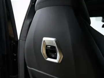 BMW X6 4.0dxd M Sport  Suspensie Adapt HK HUD Pano