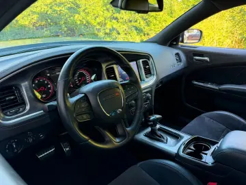DODGE Charger 6.4L Scat Pack WIDEBODY KAMERA CARPPLAY