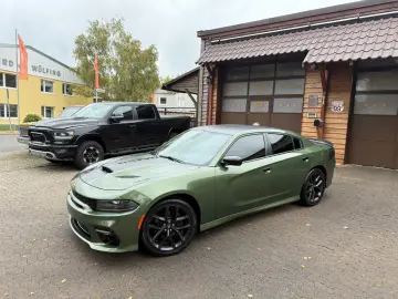 DODGE RT SPORT NAVI PDC LEDER SERVICE NEU GARANTIE TOP