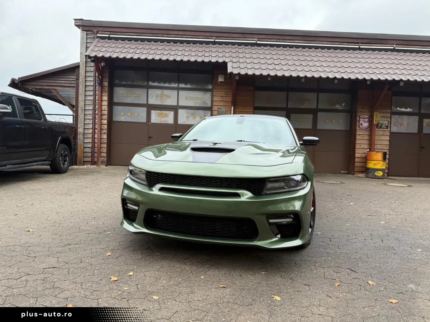 DODGE RT SPORT NAVI PDC LEDER SERVICE NEU GARANTIE TOP