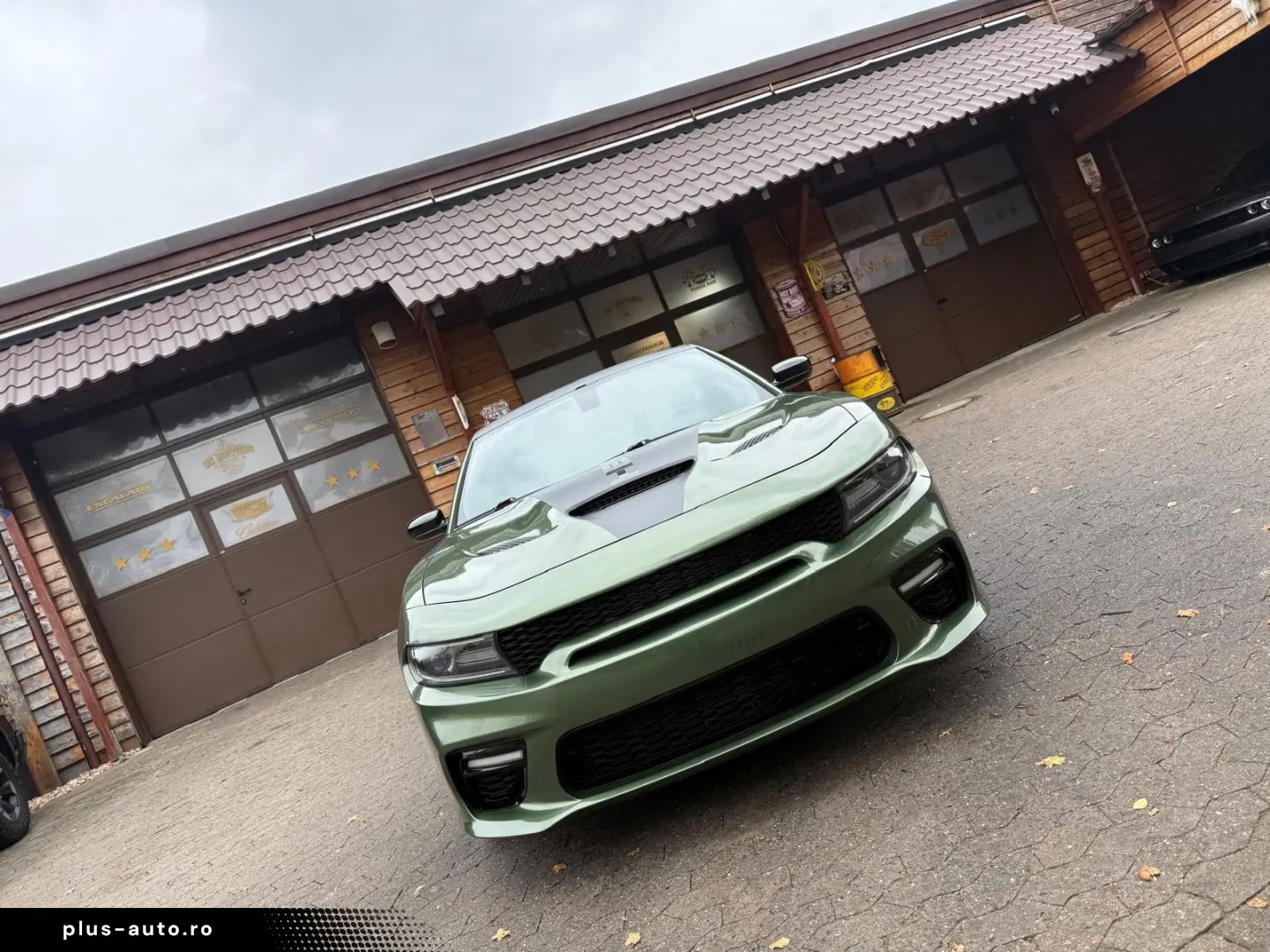DODGE RT SPORT NAVI PDC LEDER SERVICE NEU GARANTIE TOP
