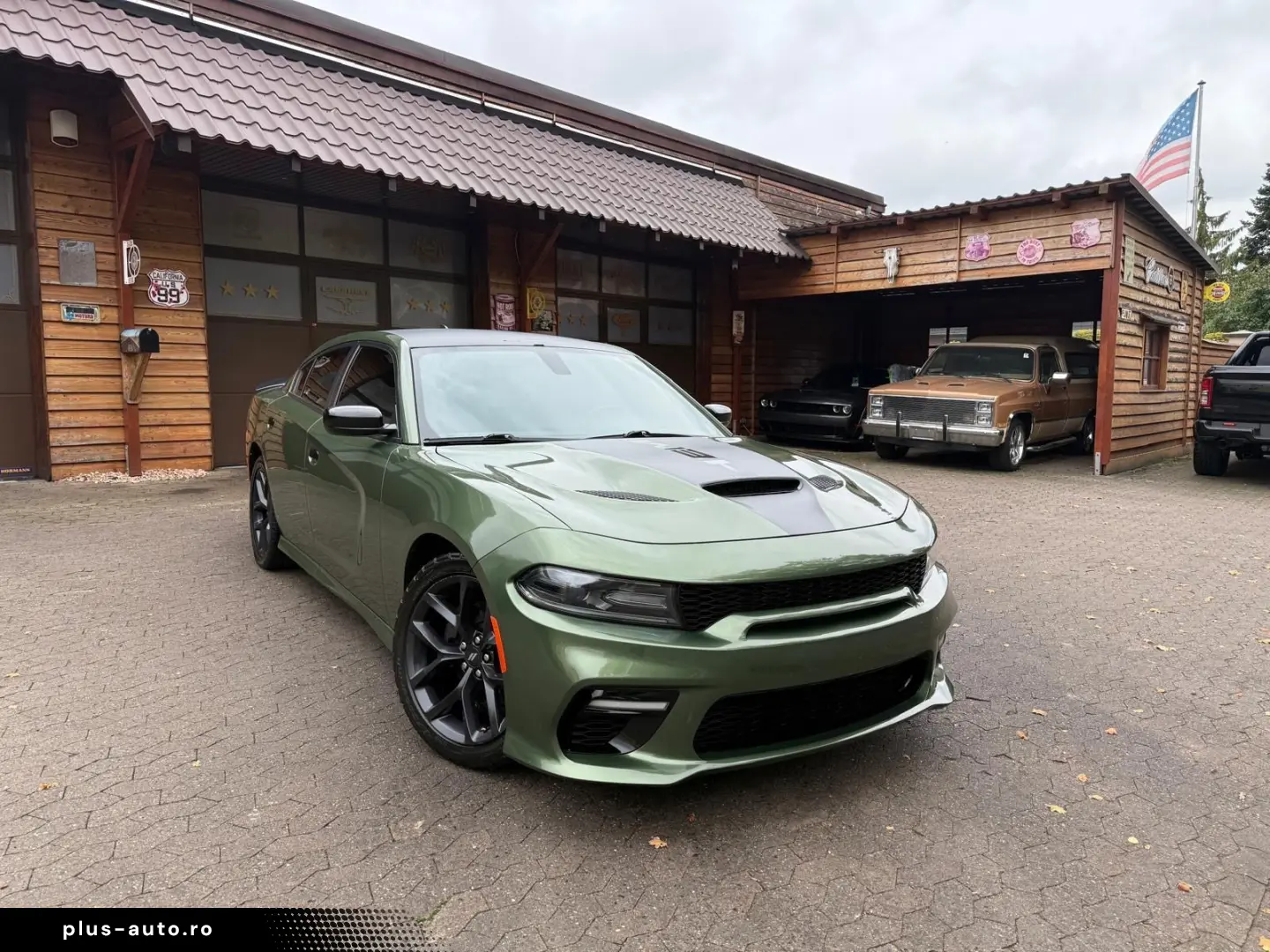 DODGE RT SPORT NAVI PDC LEDER SERVICE NEU GARANTIE TOP
