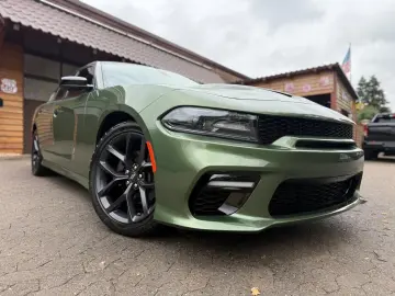 DODGE RT SPORT NAVI PDC LEDER SERVICE NEU GARANTIE TOP