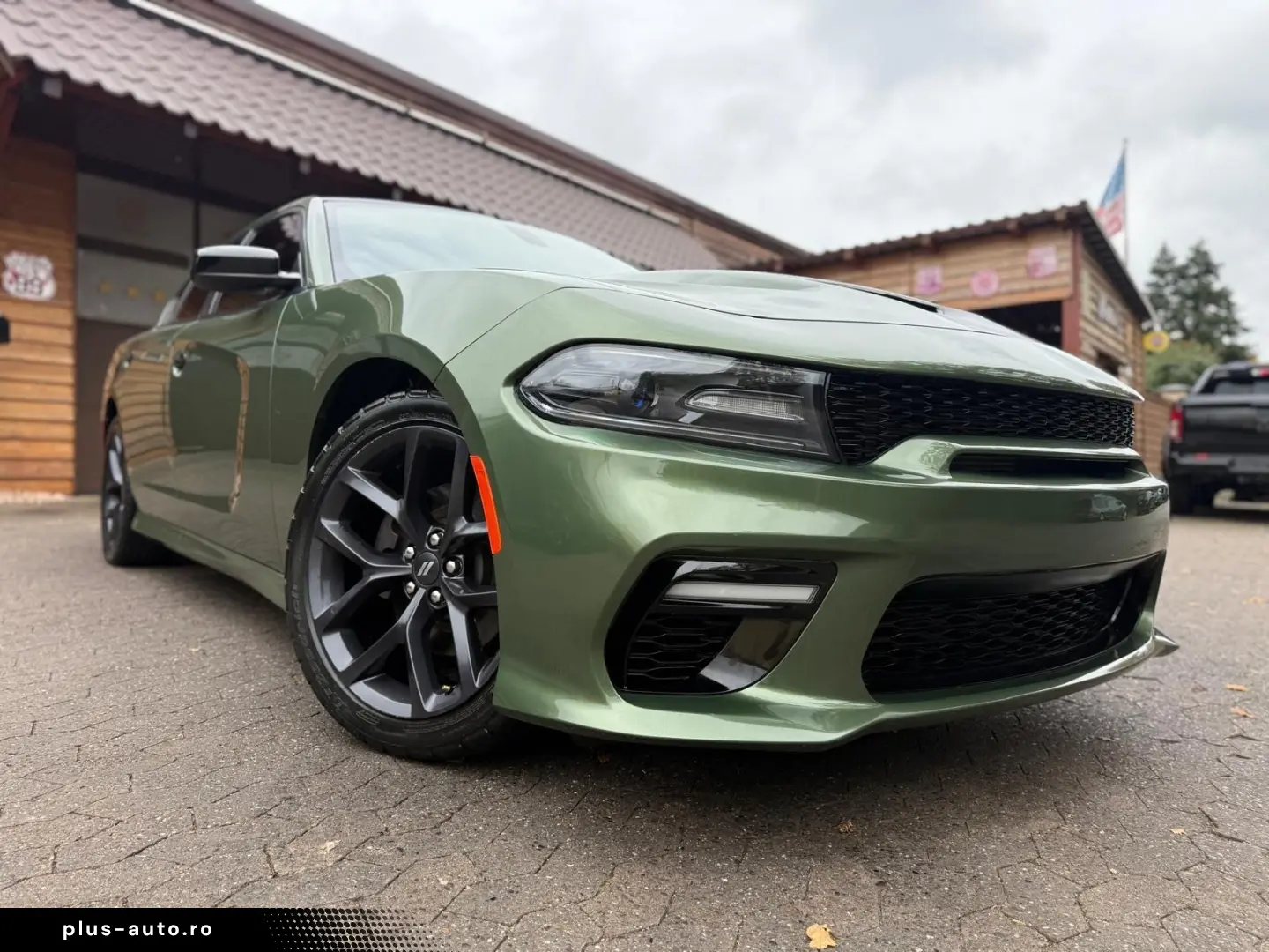 DODGE RT SPORT NAVI PDC LEDER SERVICE NEU GARANTIE TOP