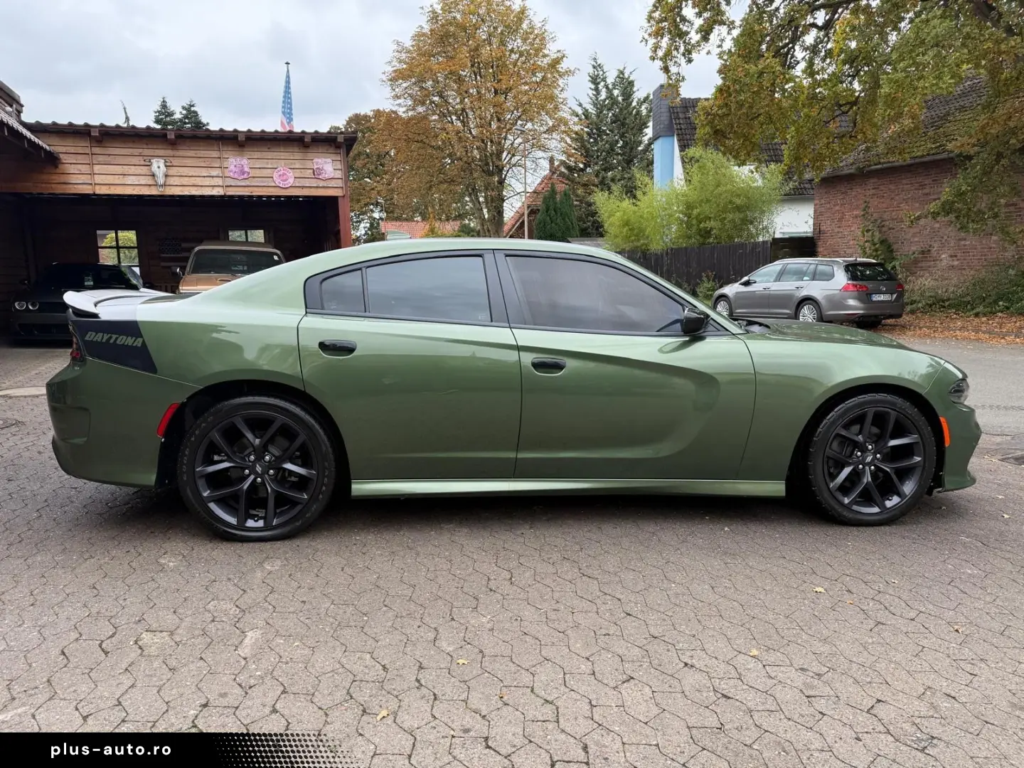 DODGE RT SPORT NAVI PDC LEDER SERVICE NEU GARANTIE TOP