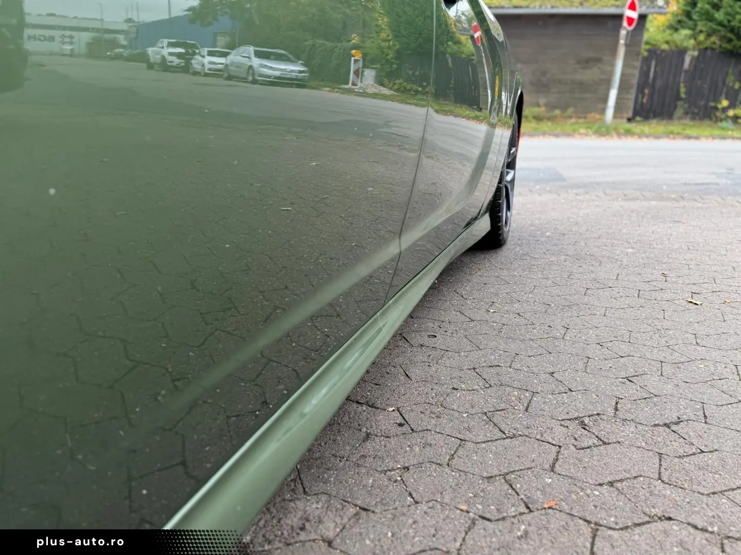 DODGE RT SPORT NAVI PDC LEDER SERVICE NEU GARANTIE TOP
