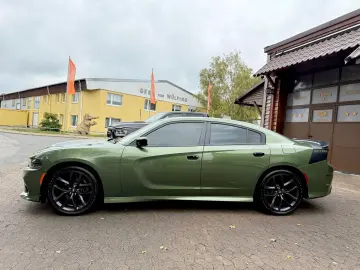DODGE RT SPORT NAVI PDC LEDER SERVICE NEU GARANTIE TOP