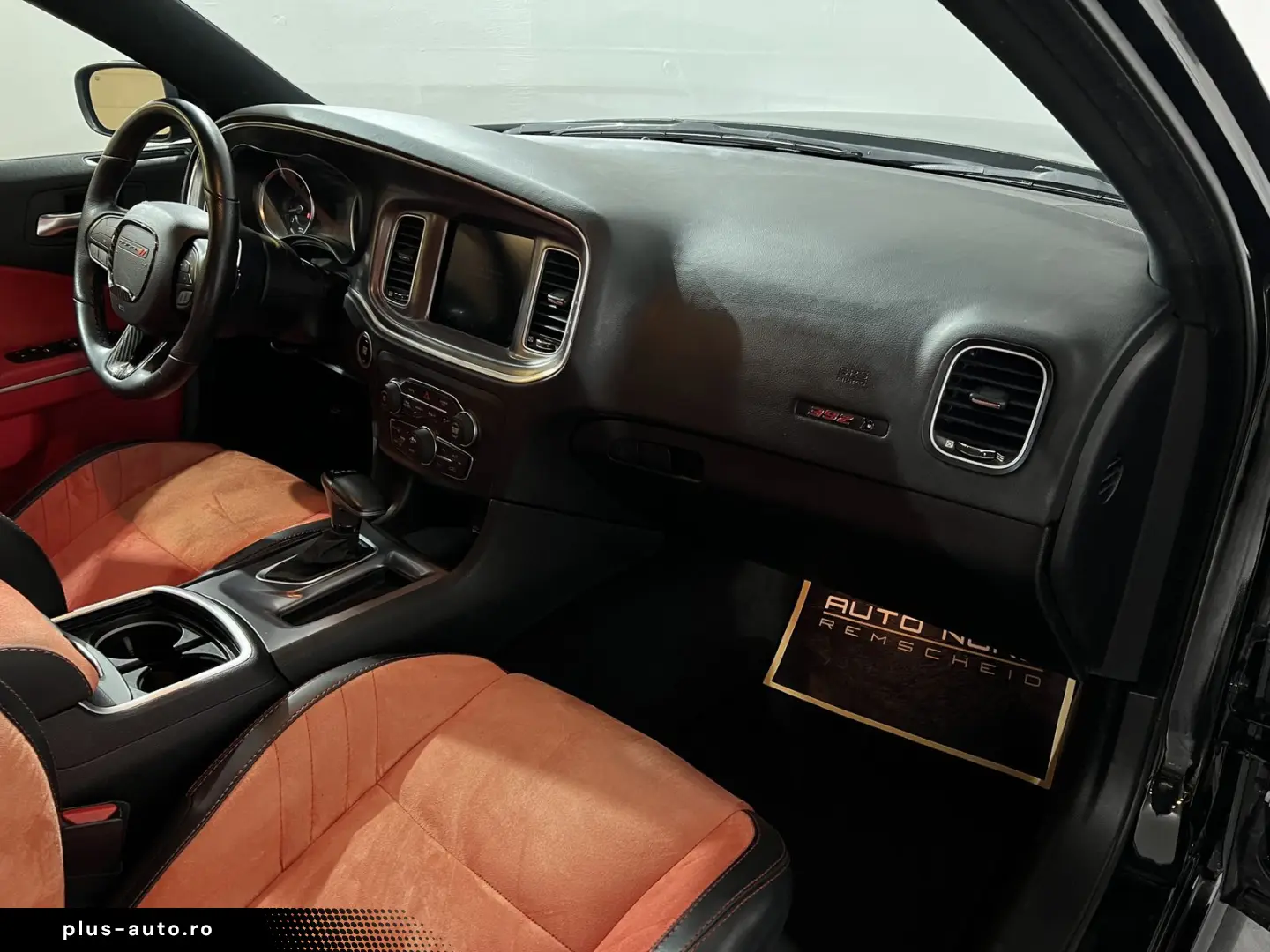 DODGE Charger 6.4 HEMI R T  Kamera Alpine Navi 2.H