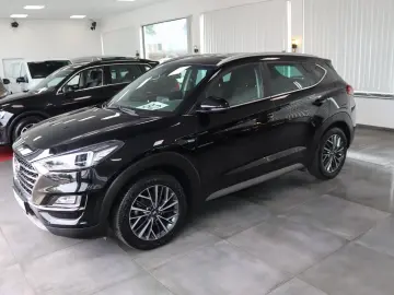 HYUNDAI Tucson Trend Mild-Hybrid 4WD   90TKM