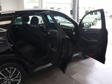 HYUNDAI Tucson Trend Mild-Hybrid 4WD   90TKM