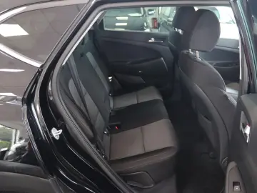 HYUNDAI Tucson Trend Mild-Hybrid 4WD   90TKM