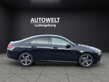 MERCEDES-BENZ CLA 180 Progressive LED-NAVI-LEDER