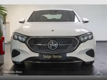 Mercedes-Benz E 220 d AVANTGARDE ADVANCED