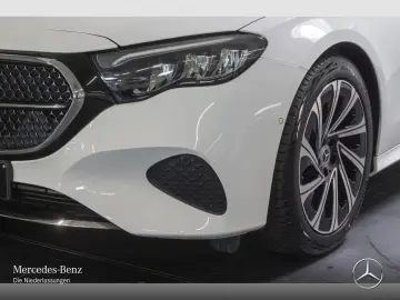 Mercedes-Benz E 220 d AVANTGARDE ADVANCED