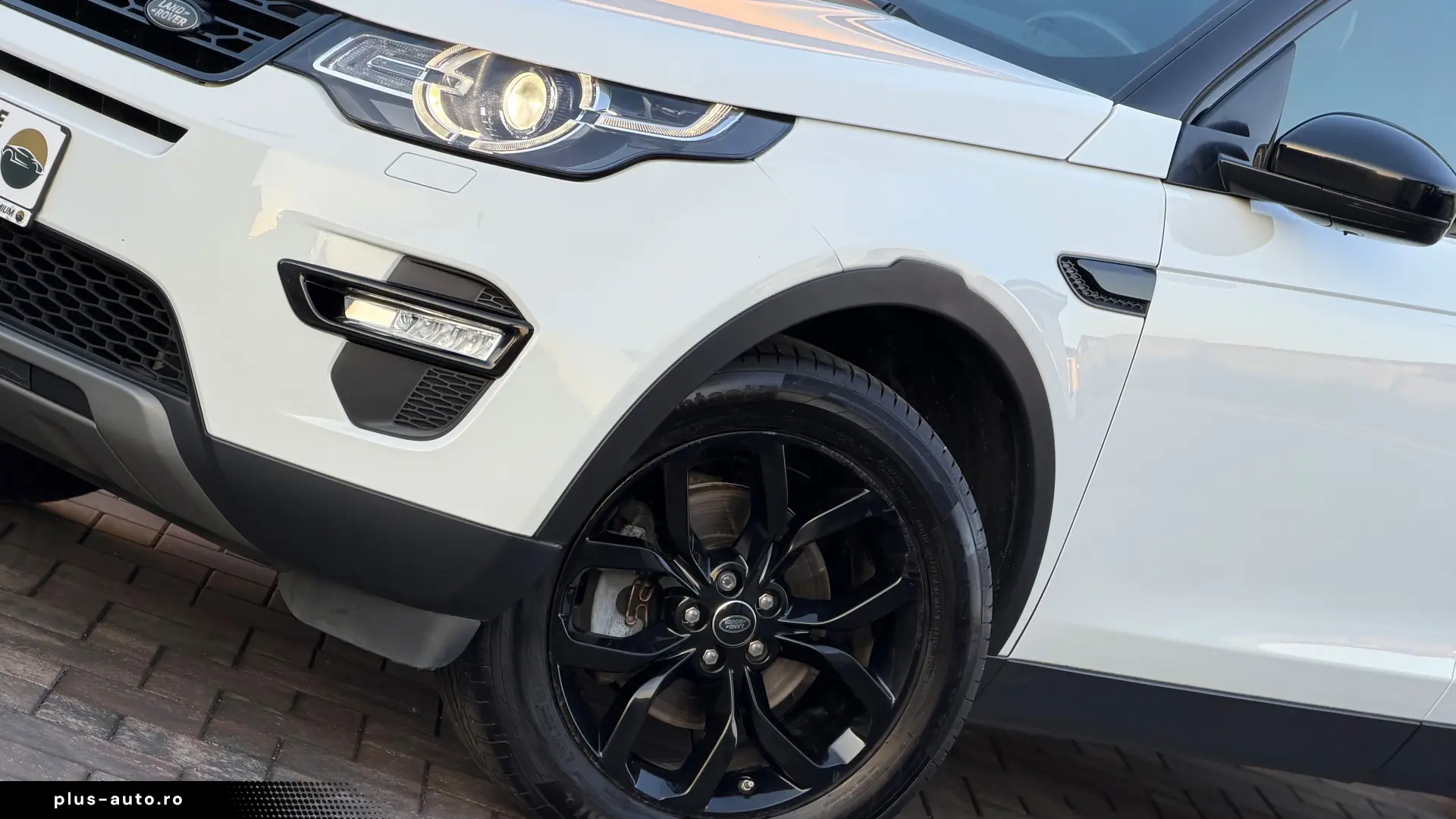 LAND ROVER DISCOVERY SPORT 2.0 TD4 AWD -AUTOMAT –2017