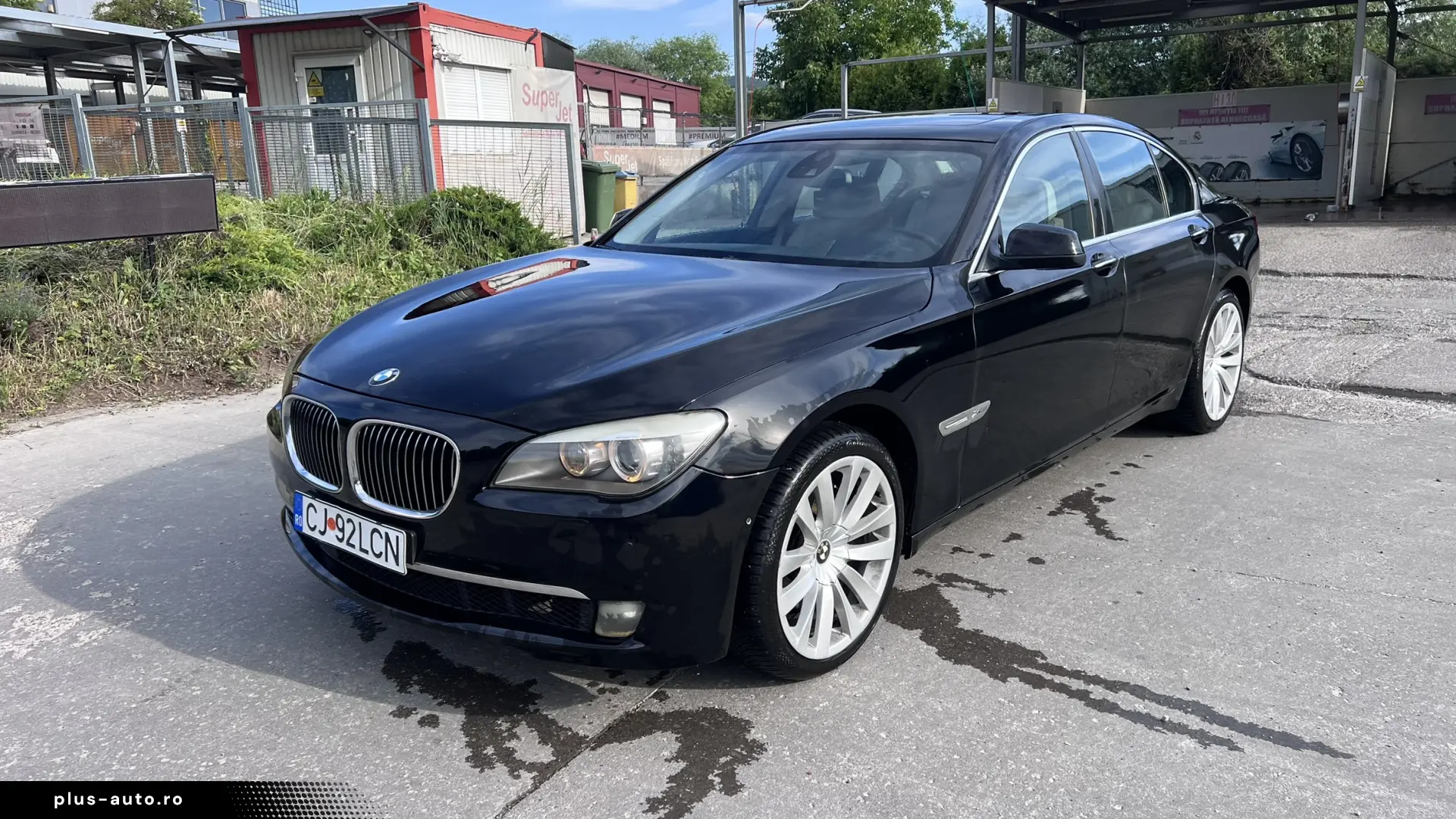 BMW 740