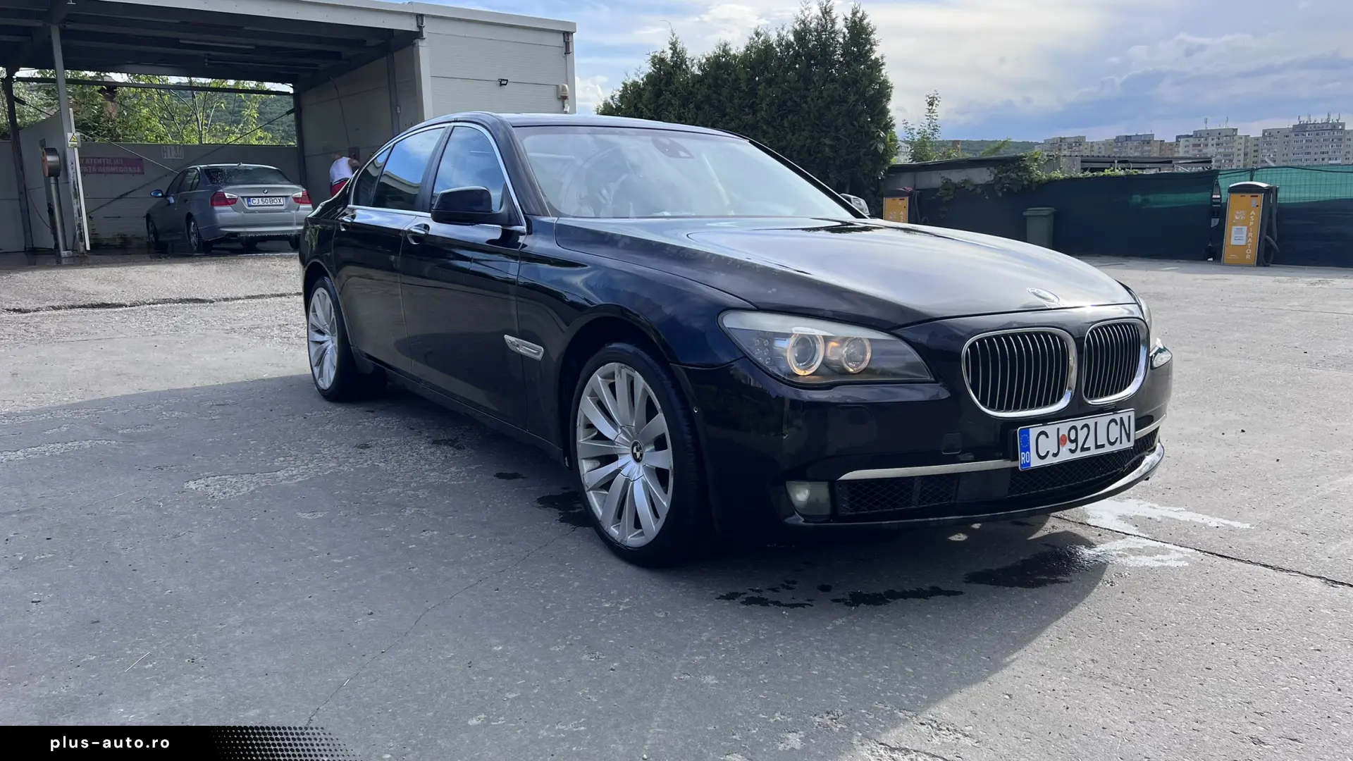 BMW 740