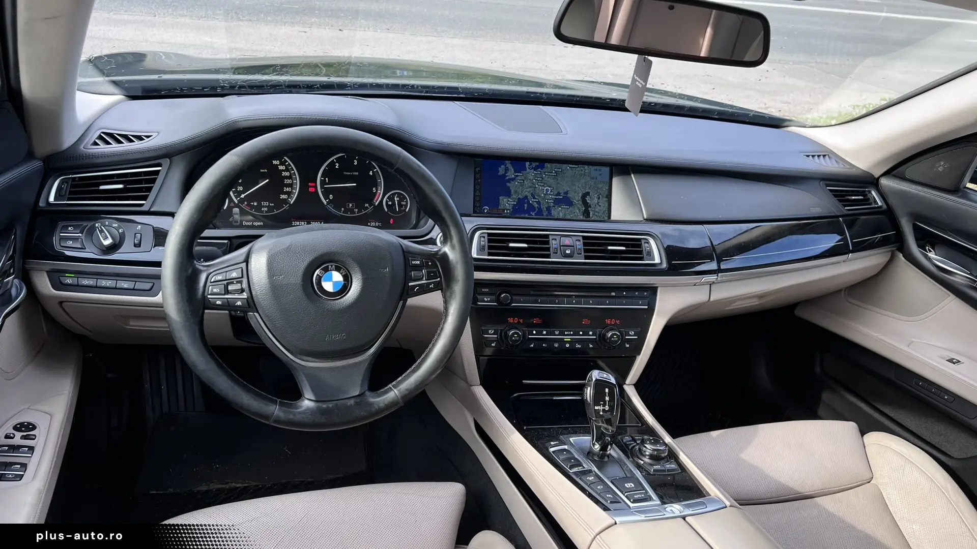 BMW 740