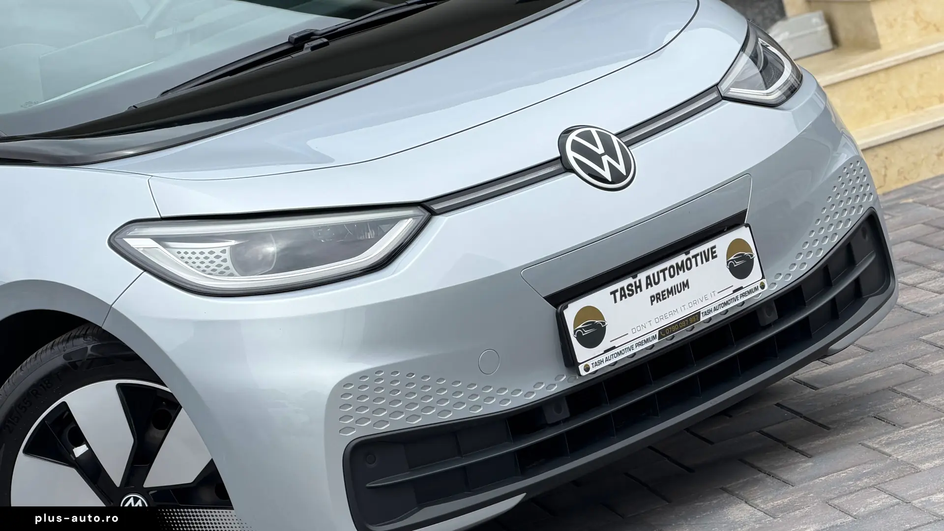 VOLKSWAGEN ID.3 2020 — imagine 8