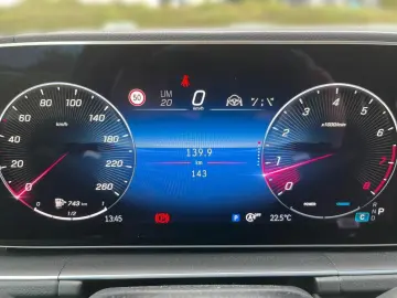 MERCEDES-BENZ GLS 580 4MATIC AMG Night AHK Burm Pano