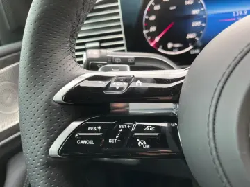 MERCEDES-BENZ GLS 580 4MATIC AMG Night AHK Burm Pano