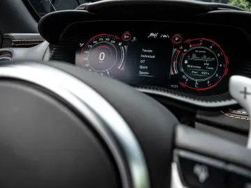 🚀 Aston Martin DBX 707 CP