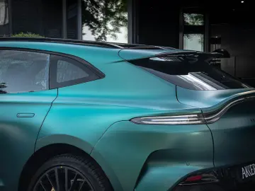 🚀 Aston Martin DBX 707 CP